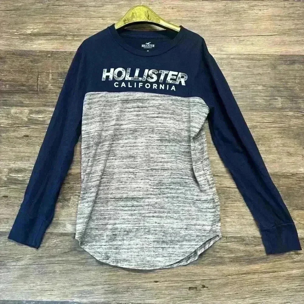 Hollister California Navy and Gray Long Sleeve Shirt